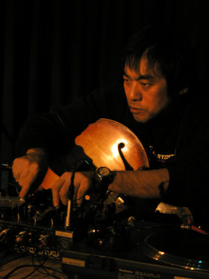 Otomo Yoshihide  TURNTABLES SOLO  - Angelica orchestrA conducted by Otomo Yoshihide